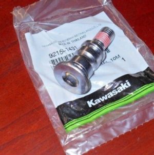 KAWASAKI KX125,KX250,KX250F,KX450F,KLX140 REAR BRAKE PEDAL PIVOT BOLT 92154-1431