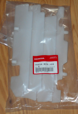 HONDA CR125 CR250 CR 125 250 CRF450R  LEFT RADIATOR GRILL, GUARD, LOUVER 00-04