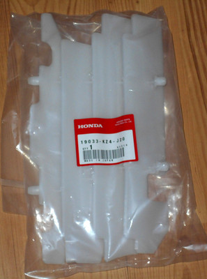 HONDA CR125 CR250 CR 125 250 CRF450R RIGHT RADIATOR GRILL, GUARD, LOUVER 00-04