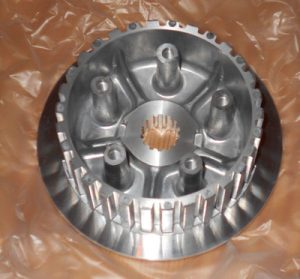 YAMAHA YZ125 YZ 125 ENGINE INNER CLUTCH HUB, BOSS  93-24.  5NY-16371-00-00