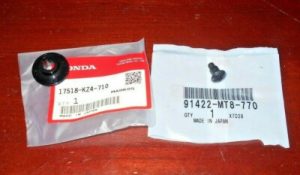 CR125,CR250,CRF250R,CRF250X,CRF450R,CRF450X SEAT FRONT COLLAR MOUNT & SCREW