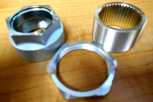 ATC, TRX 250R, 250X, 300EX, 350X, 400EX,450R,450ER AXLE LOCK NUT ASSEMBLY & CLIP