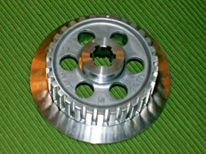 KAWASAKI KX60 KX65 KX 60 65 KDX80 KDX 80 CLUTCH BASKET CENTER HUB 13087-1051