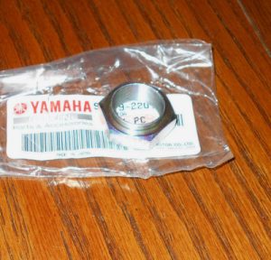 YAMAHA YFZ450R, YFZ450X, YFZ FZ 07, FJ 09, YZF-R1, XSR900, FZ10 FRONT SPROCKET NUT, 90179-22018-00