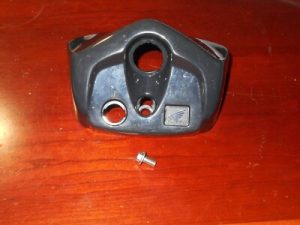 HONDA TRX450R TRX 450R HANDLEBAR DASH, BLACK COVER, KEY HOLDER & MOUNTING BOLT