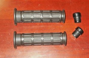 SPORT BIKE MOTORCYCLE BLACK HAND GRIPS,CBR,NINJA,GSXR,R6,KATANA,EX500,R1,HAWK