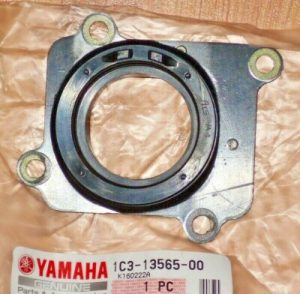 YAMAHA YZ125, YZ 125 ENGINE CARBURETOR RUBBER INTAKE REED CAGE BOOT 2005-2022