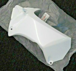 YAMAHA YFZ450R YFZ 450R 450X YFZ450X WHITE RIGHT SIDE RADIATOR SHROUD 2009-2013