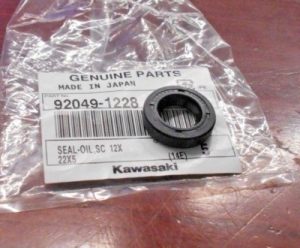KAWASAKI WATER PUMP OIL SEAL 92049-1228,PRAIRIE 650,700,KFX700 VFORCE, TERYX 750