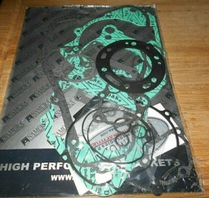 HONDA CR250, CR 250 CR250R 2 STROKE ENGINE COMPLETE GASKETS KIT 1986-1996