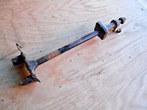SUZUKI EIGER 400 STEERING STEM,SHAFT 2002-2007, 51650-38F60,BAR & SHAFT CLAMPS Z