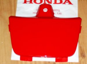 HONDA TRX500 TRX 500 FOREMAN RUBICON RED FRONT FENDER RADIATOR ACCESS DOOR,COVER