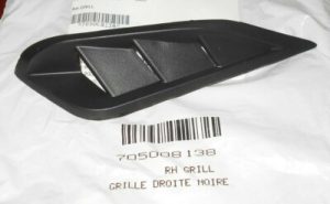 CAN-AM BODY FRONT FENDER LEFT SIDE VENT GRILL RENEGADE 500 570 650 800 1000