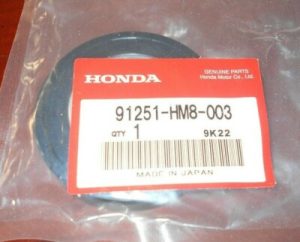 HONDA REAR DIFFERENTIAL OIL SEAL,TRX250,RECON 250,TRX 250EX,250X,RANCHER 350,400