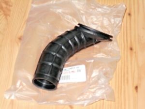 YAMAHA TTR125 TTR-125, TTR125L AIR BOX TO CARBURETOR INTAKE BOOT, JOINT 00-04