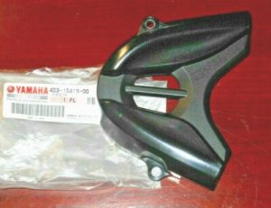 YAMAHA RAPTOR 250 ENGINE FRONT SPROCKET COVER, GUARD  4D3-15418-00-00