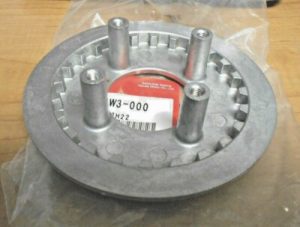 HONDA XL250, XL350, XR250, XR350, XR200 ENGINE CLUTCH BASKET HUB PRESSURE PLATE