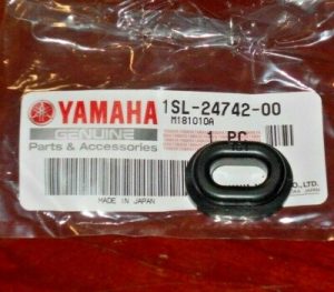 YAMAHA SEAT EXTENSION,GAS TANK ACCESS COVER RUBBER GROMMET YZ250F, WR250F, YZ250FX 1SL-24742-01-00