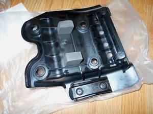 YAMAHA YFZ450 YFZ 450 ORIGINAL SWINGARM REAR ARM SKID PLATE GUARD 06-13