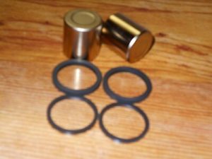HONDA ATC250R TRX250R ATC350X 250R 350X FRONT BRAKE CALIPER  PISTON & SEALS KIT