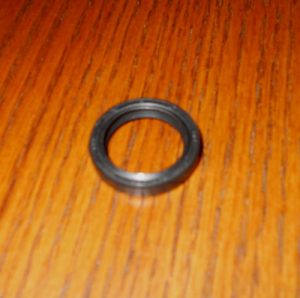 SUZUKI RM125,EM250,PE175,SP250,RMX250,DR200,DR650,DRZ ENGINE KICK SHAFT OIL SEAL
