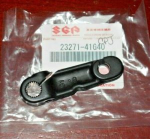 SUZUKI GSX-R 600, 750 BLACK ALUMINUM CLUTCH RELEASE ARM 23271-41G40