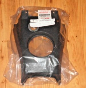 SUZUKI LT160  LT 160 QUAD RUNNER ORIGINAL GRAY CENTER GAS TANK COVER SHROUD