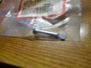 HONDA TRX200,TRX200SX,FL350 ODYSSEY,FL400R PILOT,TRX200D FRONT BRAKE TENSION PIN