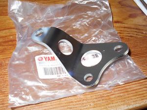 YAMAHA YFZ450 YFZ 450 LEFT LOWER FRONT ENGINE MOTOR MOUNT 04-13,5D3-21316-01-00