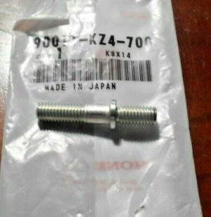 HONDA CR125 CR 125 ENGINE CYLINDER HEAD STUD 1990-2007, 90011-KZ4-700