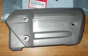 HONDA 250 RECON ENGINE RIGHT SIDE SILVER COVER, GUARD 05-22, 11310-HM8-B00ZB