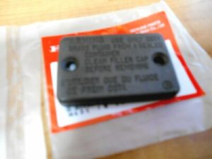 ATC 200X, 250R, 350X,TRX 250X, 300EX,250EX,400EX,450R,700XX BRAKE RESERVOIR CAP