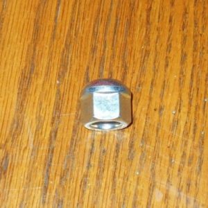 HONDA WHEEL STUD NUT 90314-HM5-A10, TRX 250 RECON,FOREMAN 400,450,FOURTRAX 300