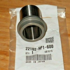 HONDA TRX450R, 450R ENGINE CLUTCH BASKET BUSHING, COLLAR 22102-HP1-600