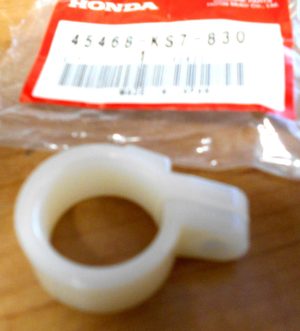 HONDA CR80,CR85,CR125,CR250, CR500,CRF250, CRF450, XR400, FRONT BRAKE HOSE GUIDE