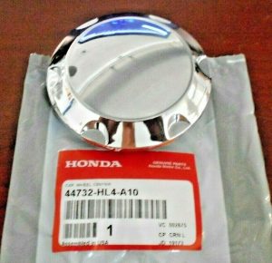 HONDA WHEEL, RIM CHROME PLASTIC CENTER CAP PIONEER 1000, 44732-HL4-A10