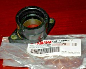 YAMAHA XT600,XT600E CARBURETOR TO HEAD INTAKE BOOT, FLANGE 1VJ-13596-00-00