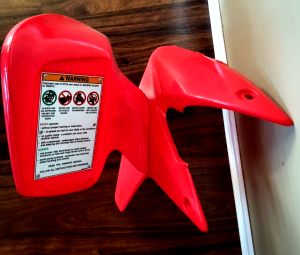 HONDA TRX450R, TRX 450R NITRO RED LEFT FRONT FENDER 04-05, 61200-HP1-010ZC