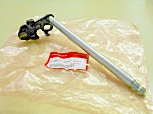HONDA TRX700XX, TRX 700XX ENGINE GEAR CHANGE SHIFT SHAFT SPINDLE, 24610-HP6-A00