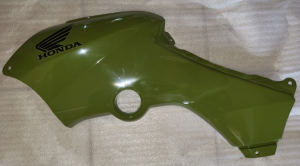 HONDA RECON 250 TE, TM LEFT SIDE SCOUT GREEN BODY PANEL, TANK COVER 83650-HS0-