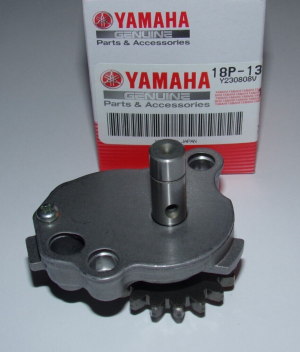 YAMAHA YFZ450R YFZ450X YFZ 450R ENGINE OIL PUMP ASSY, 18P-13300-00-00, 09-24