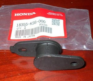 HONDA EXHAUST PIPE HANGER MOUNT CR80, CR85, CR125, CR250, CR500 18355-KS6-000