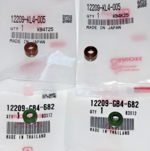 HONDA ENGINE INTAKE & EXHAUST OEM VALVE SEALS TRX 450R, 450ER, CRF 450R, 450X
