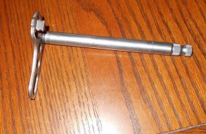 YAMAHA YZ250,  YZ 250 2 STROKE ENGINE SHIFT SHAFT SPINDLE 99-01, 5CU-18101-09-00