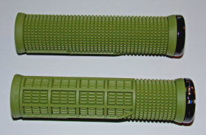 OD GREEN LOCK-ON HANDGRIPS, GRIPS ATC 110,125M,200,200ES,200S,200M,250ES BIG RED