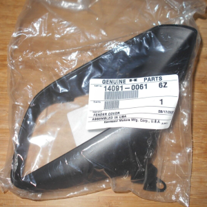 KAWASAKI KFX700 VFORCE LEFT SIDE HEADLIGHT SHROUD, COVER 14091-0061-6Z