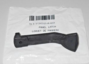 CAN-AM RENEGADE 500, 800 REAR CARGO BOX DOOR RUBBER STRAP 517302448