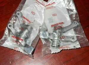 HONDA TRX300EX TRX 300EX TRX300X 300X 250X INTAKE & EXHAUST VALVE ROCKER ARMS 14441-HC0-000 & 14431-HC0-000