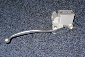 YAMAHA YTZ 250 TRI-Z, BANSHEE,BLASTER,WARRIOR,RAPTOR FRONT BRAKE MASTER CYLINDER