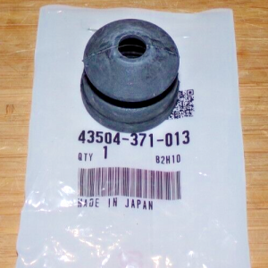 HONDA REAR BRAKE MASTER CYLINDER DUST BOOT, CBX, CB900,GL1100,CX500,CX650,FT500,